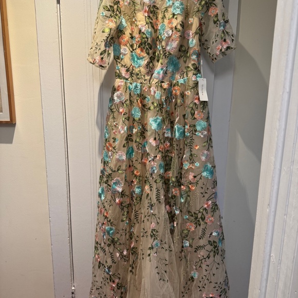 Blue Floral embroidered A- line mother of the bride dress Sz 12 NEW - Picture 6 of 7